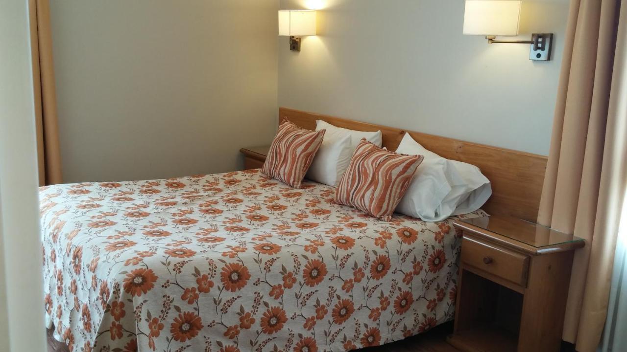 Patagonia Suites Trelew Buitenkant foto