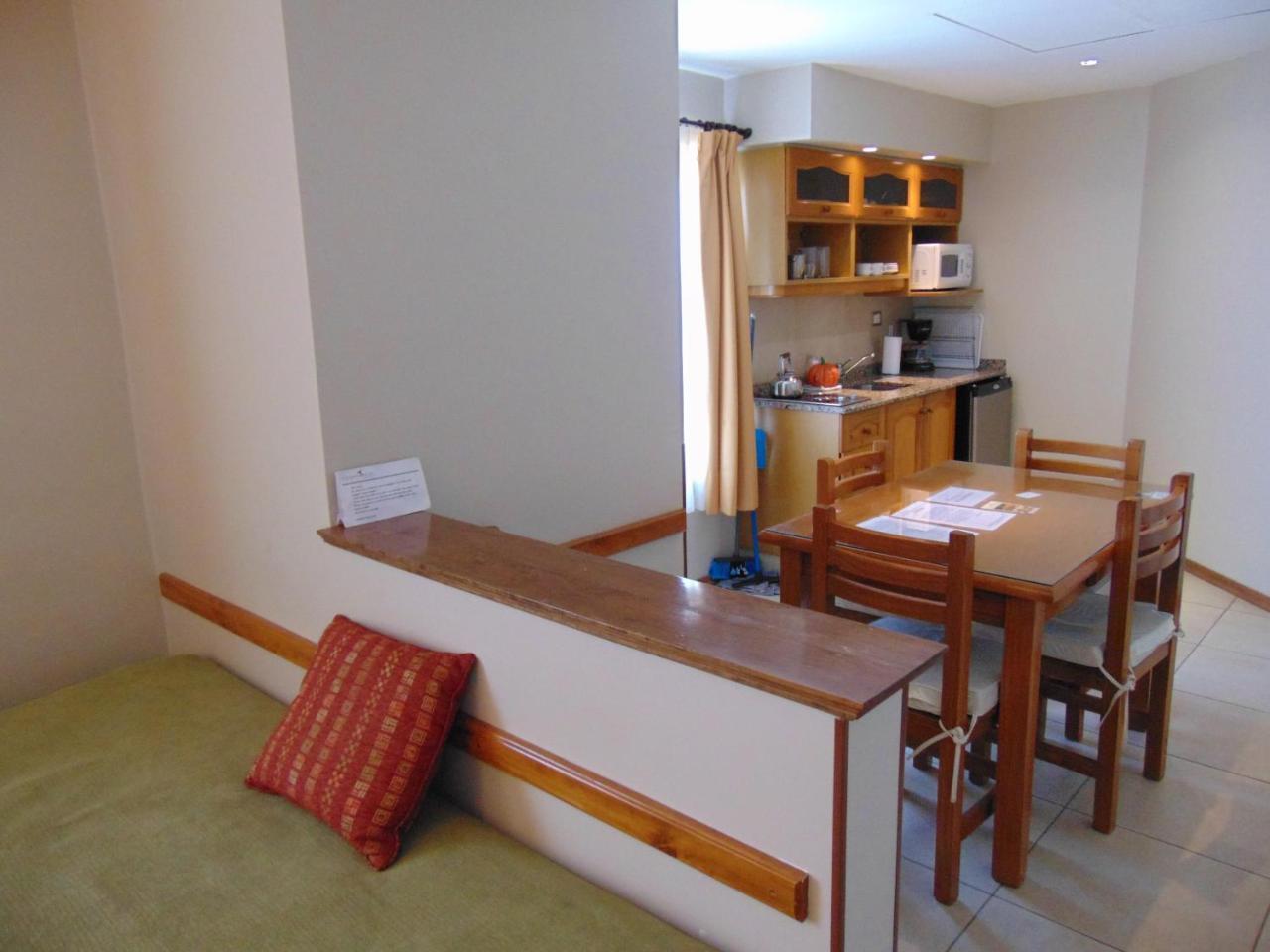 Patagonia Suites Trelew Buitenkant foto